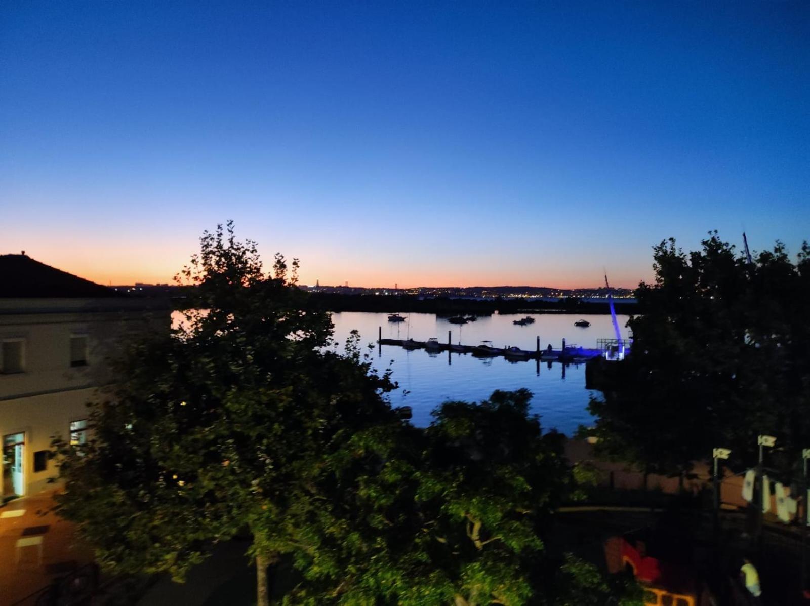 Апартаменти Seixal Yachting Bay Original Екстер'єр фото